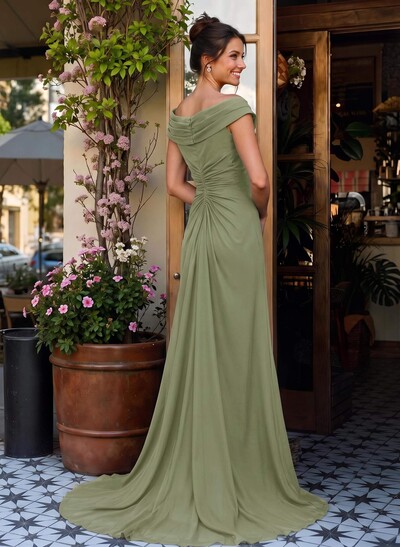 Elegant Off-The-Shoulder Sleeveless Sweep Train Chiffon Evening Dresses With High Split
