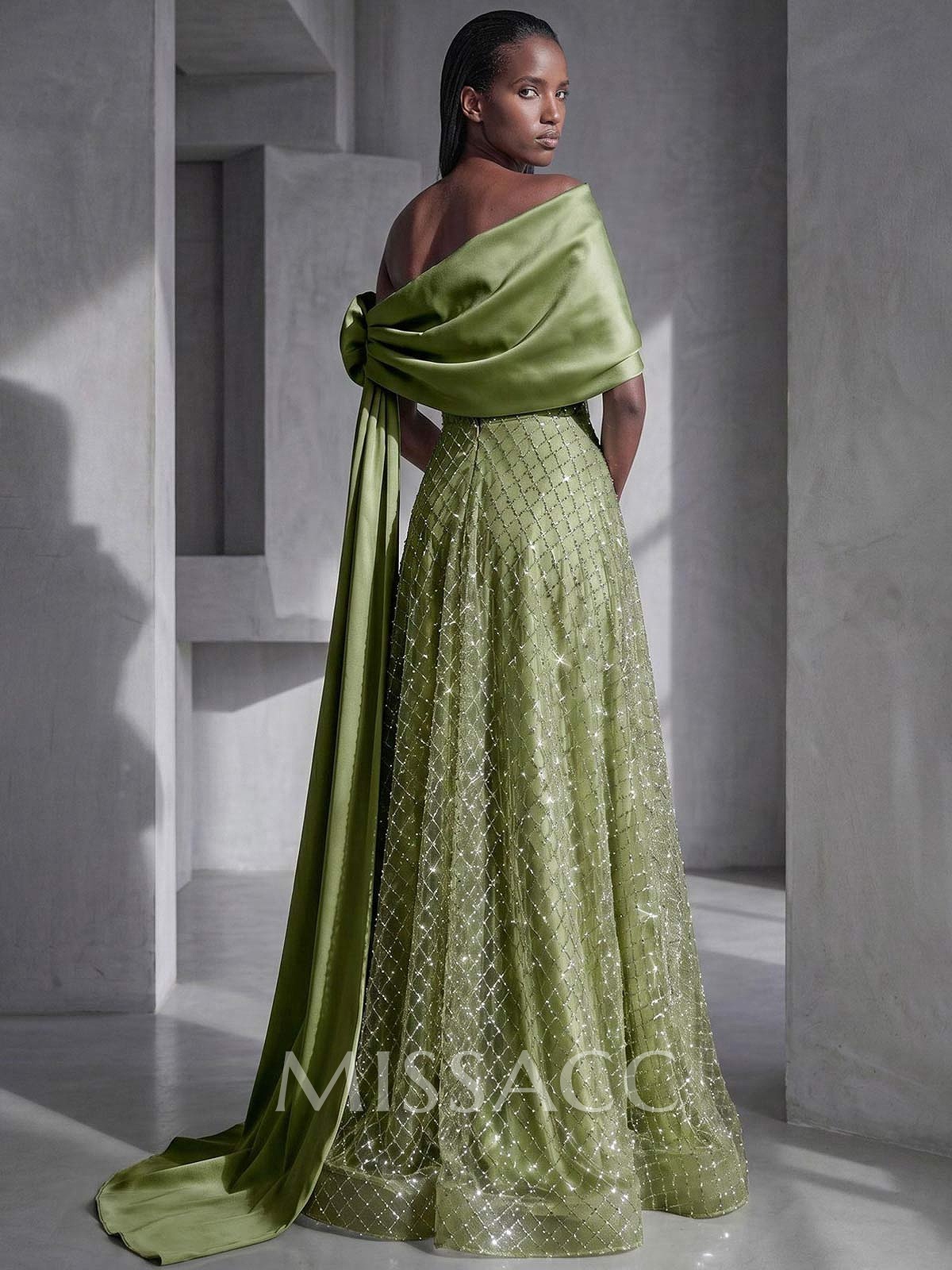 Luxury A-Line Asymmetrical Sleeveless Sweep Train Satin Evening Dresses With Flower Luxury A-Line Asymmetrical Sleeveless Sweep Train Satin Evening Dresses With Flower