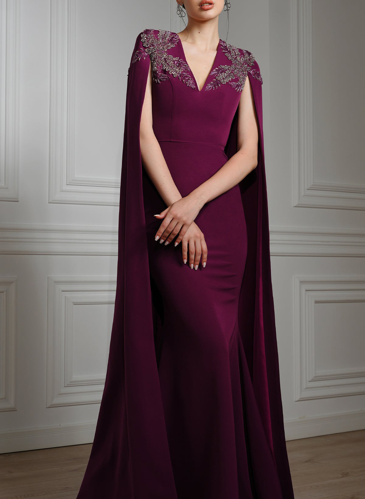 Trumpet/Mermaid V-Neck Cape Sleeves Sweep Train Elastic Satin Evening Dresses With Flower(s)