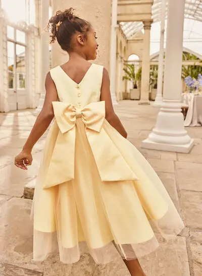 A-Line Scoop Neck Sleeveless Tea-Length Satin/Tulle Flower Girl Dresses With Bow(s)