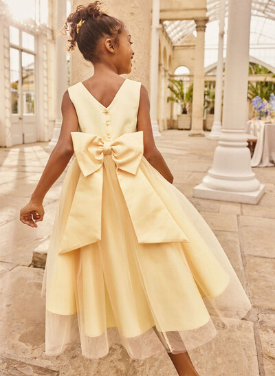 A-Line Scoop Neck Sleeveless Tea-Length Satin/Tulle Flower Girl Dresses With Bow(s)