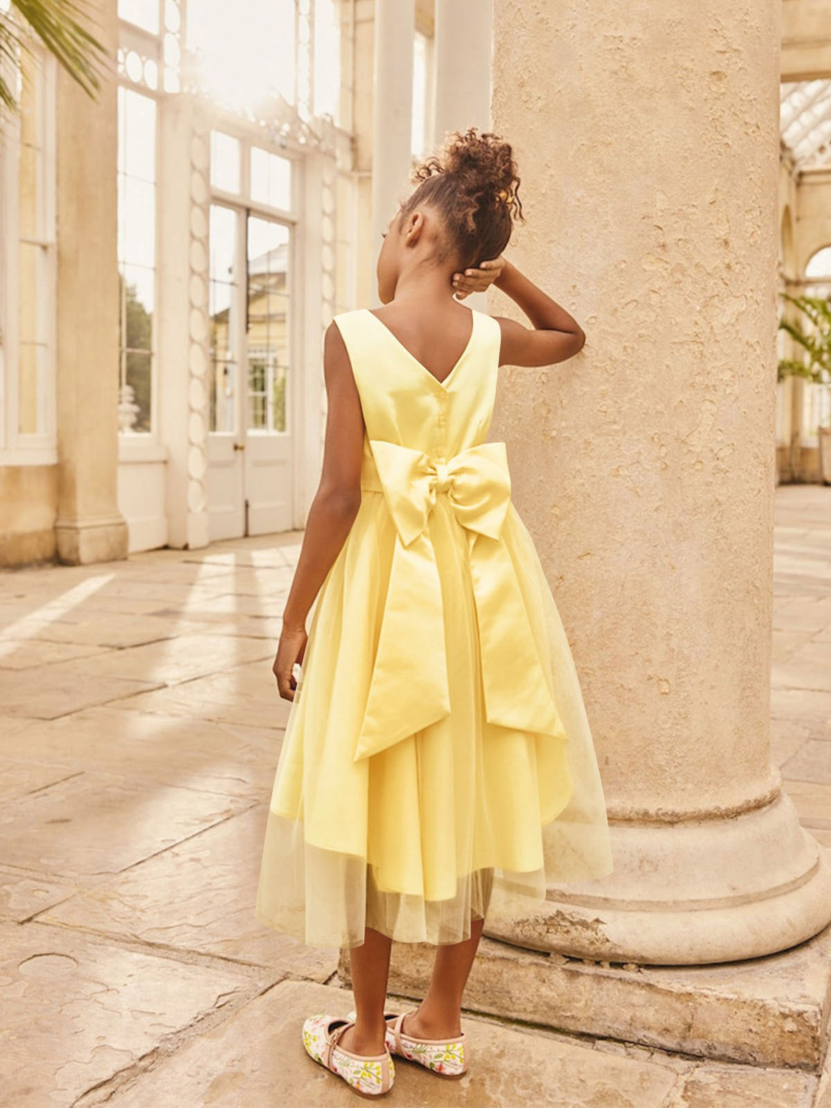 A-Line Scoop Neck Sleeveless Tea-Length Satin/Tulle Flower Girl Dresses With Bow(s)