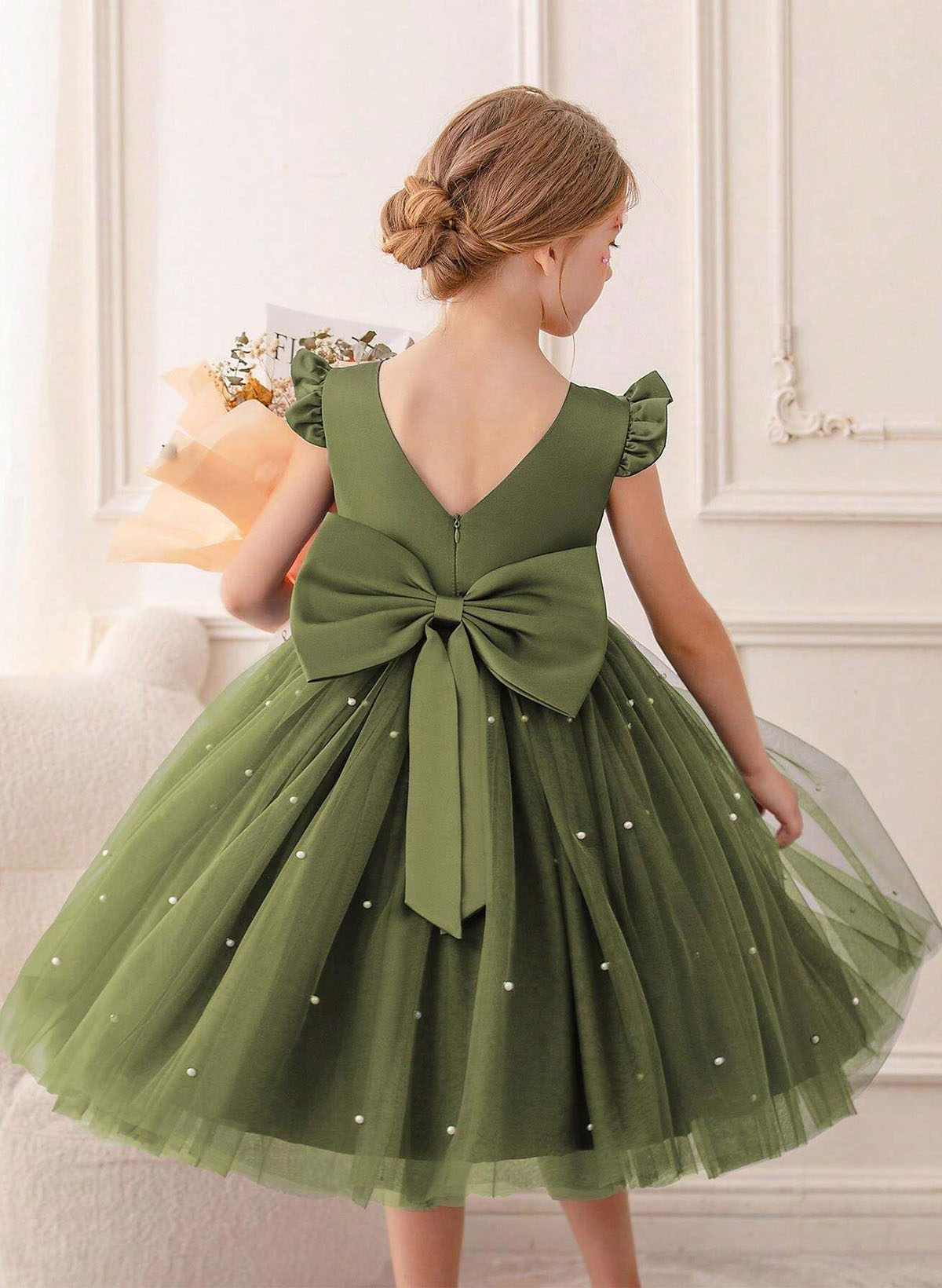 A-Line Scoop Neck Sleeveless Tea-Length Satin/Tulle Flower Girl Dresses With Ruffle/Bow(s)/Beading