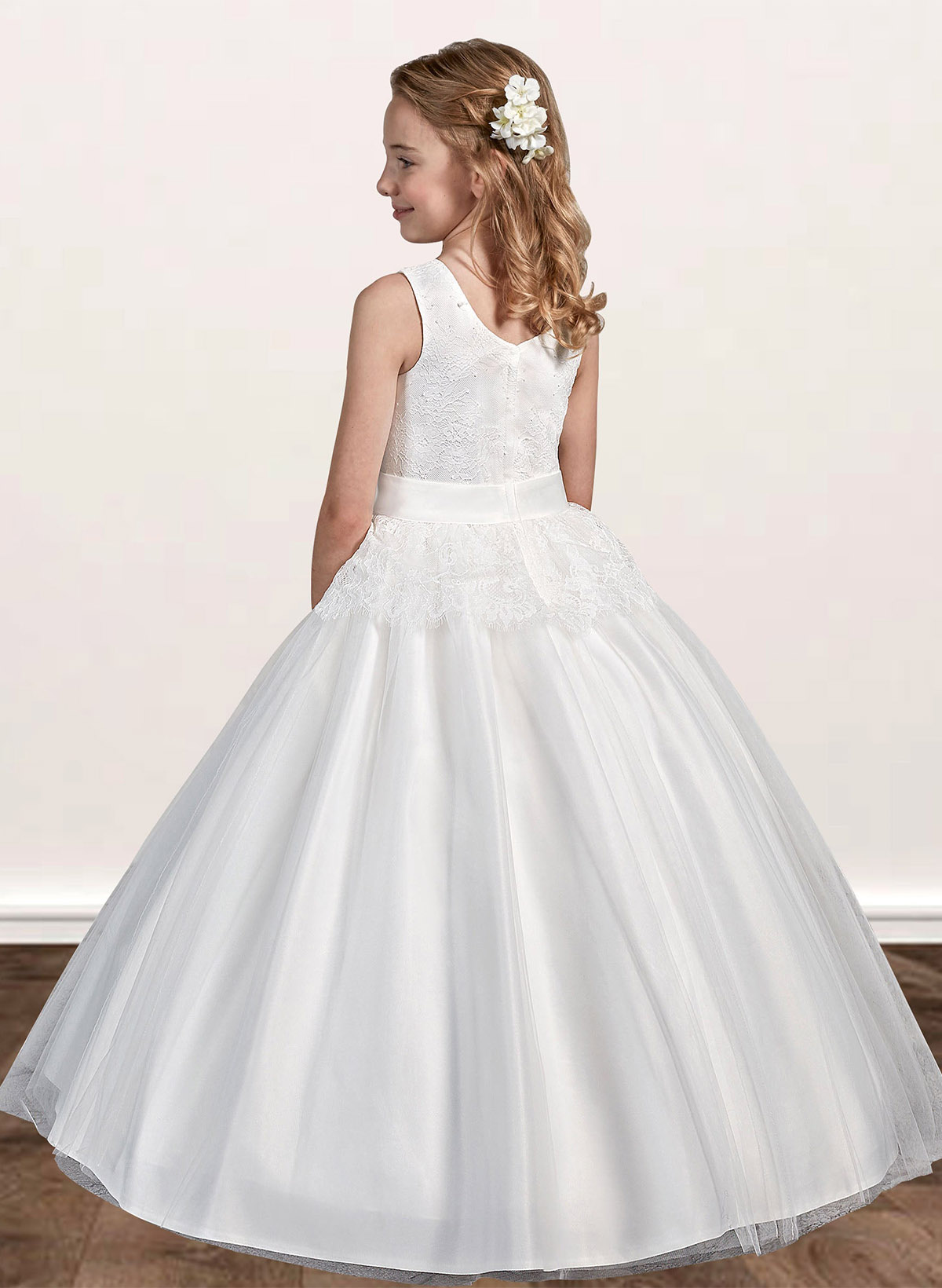A-Line Scoop Neck Floor-Length Lace/Satin Flower Girl Dresses With Bow(s)/Lace