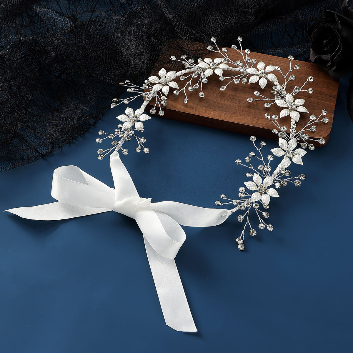 Wedding/Party/Daily Headbands With Rhinestones/Floral