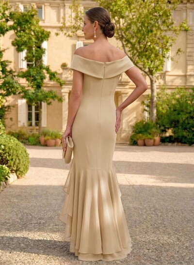 Sheath/Column Off-The-Shoulder Floor-Length Chiffon Mother Of The Bride Dresses With Ruffle/High Split