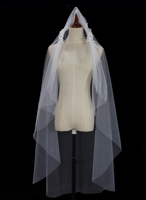 Cut Edge Floral One-Tier Tulle Fingertip Bridal Veils