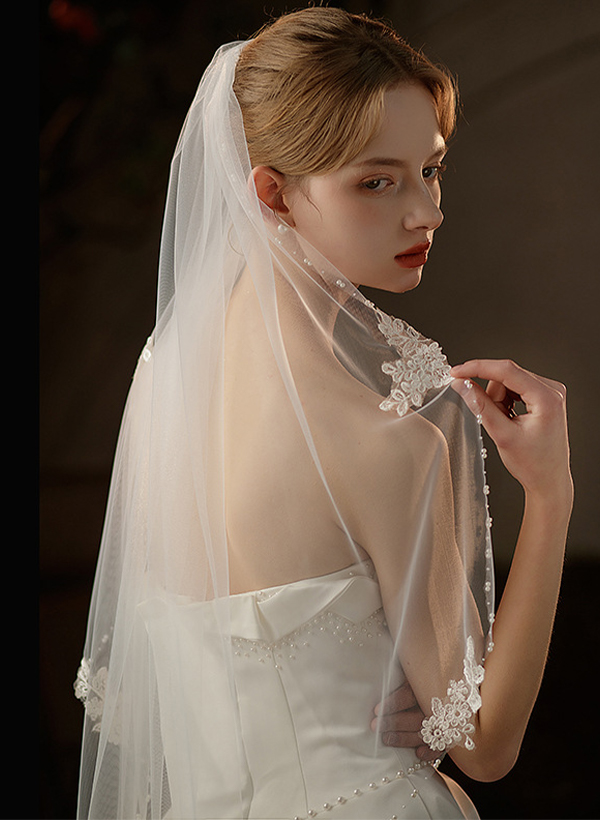 Beaded Edge Leaf Tulle Elbow Bridal Veils
