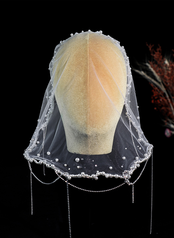 Beaded Edge Faux Pearl One-Tier Tulle Birdcage Veils