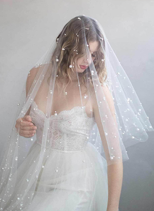 Cut Edge Pearl Two-Tier Tulle Fingertip Bridal Veils