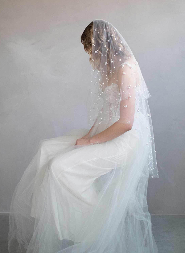 Cut Edge Pearl Two-Tier Tulle Fingertip Bridal Veils