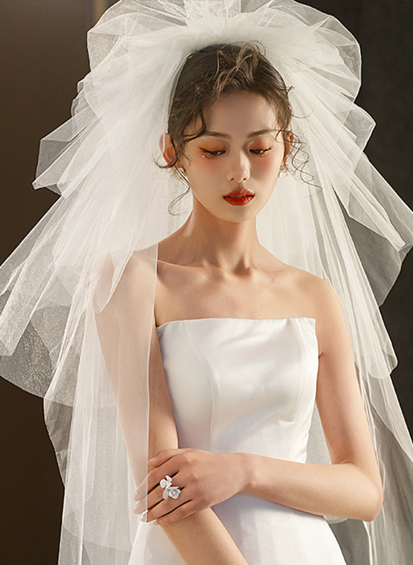 Cut Edge Simple Tulle Fingertip Bridal Veils