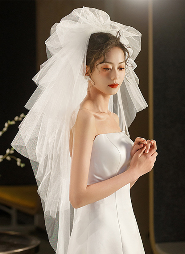 Cut Edge Simple Tulle Fingertip Bridal Veils