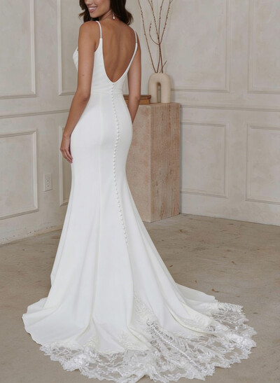 Trumpet/Mermaid Sweetheart Chapel Train Elastic Satin Wedding Dresses With Appliques Lace