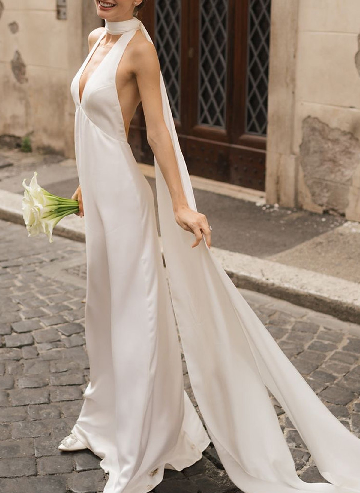 Ball-Gown Plunge Neck Sleeveless Chapel Train Crepe Satin Bride Wedding Dress