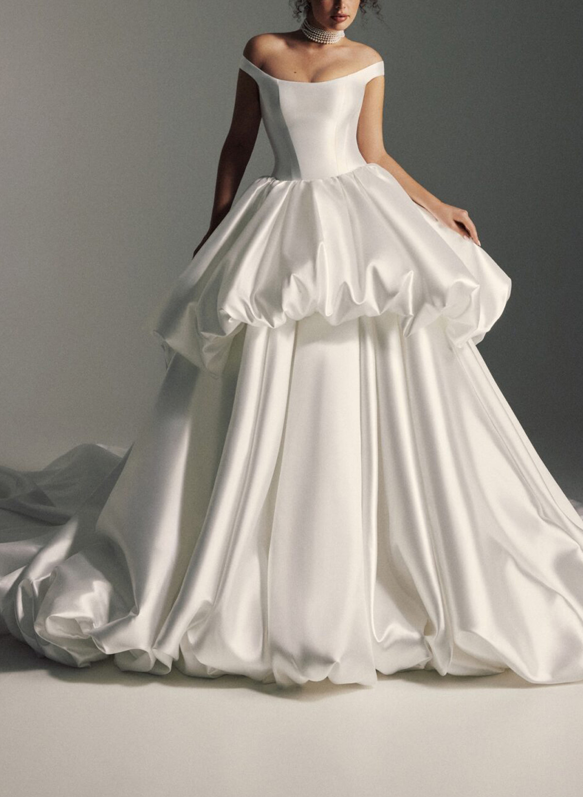 Ball-Gown Off-The-Shoulder Sleeveless Royal Matte Satin Bride Wedding Dress