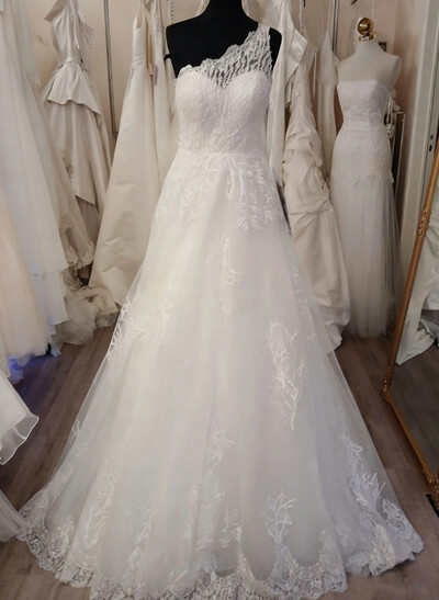 A-Line One-Shoulder Sleeveless Court Train Satin Wedding Dresses With Appliques