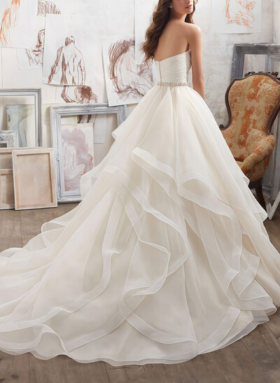 Ball-Gown Sweetheart Sleeveless Chapel Train Satin/Organza Bride Wedding DressWith Cascading Ruffles
