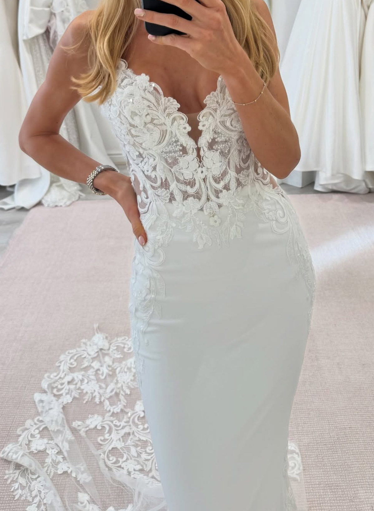 Trumpet/Mermaid Plunge Neck Sleeveless Court Train Elastic Satin Wedding Dresses With Appliques Lace