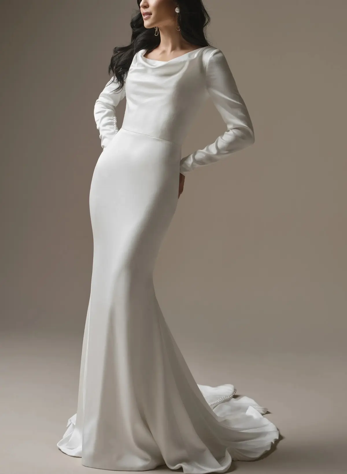 Trumpet/Mermaid Scoop Neck Long Sleeves Court Train Crepe Satin Bride  Wedding Dress With Beading - Missacc France