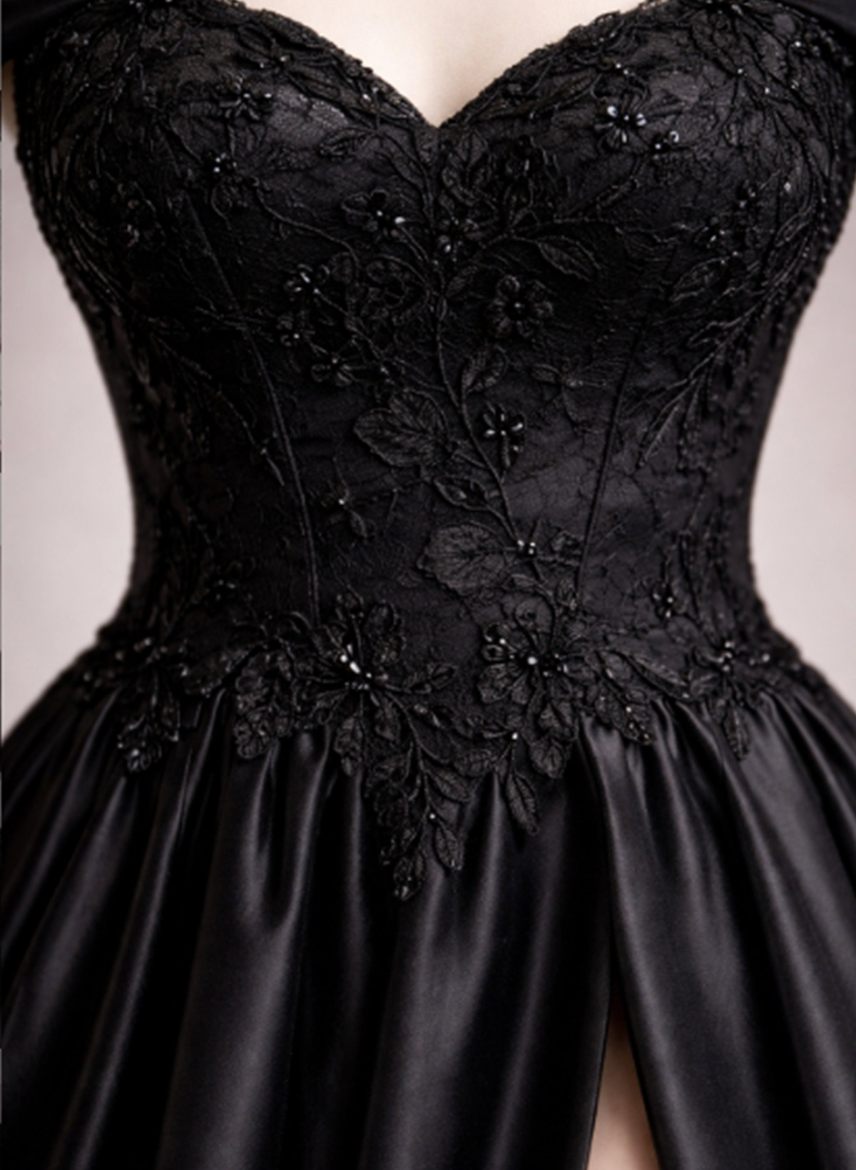 Ball-Gown Sweetheart Sleeveless Sweep Train Satin Wedding Dresses With Appliques Lace/High Split