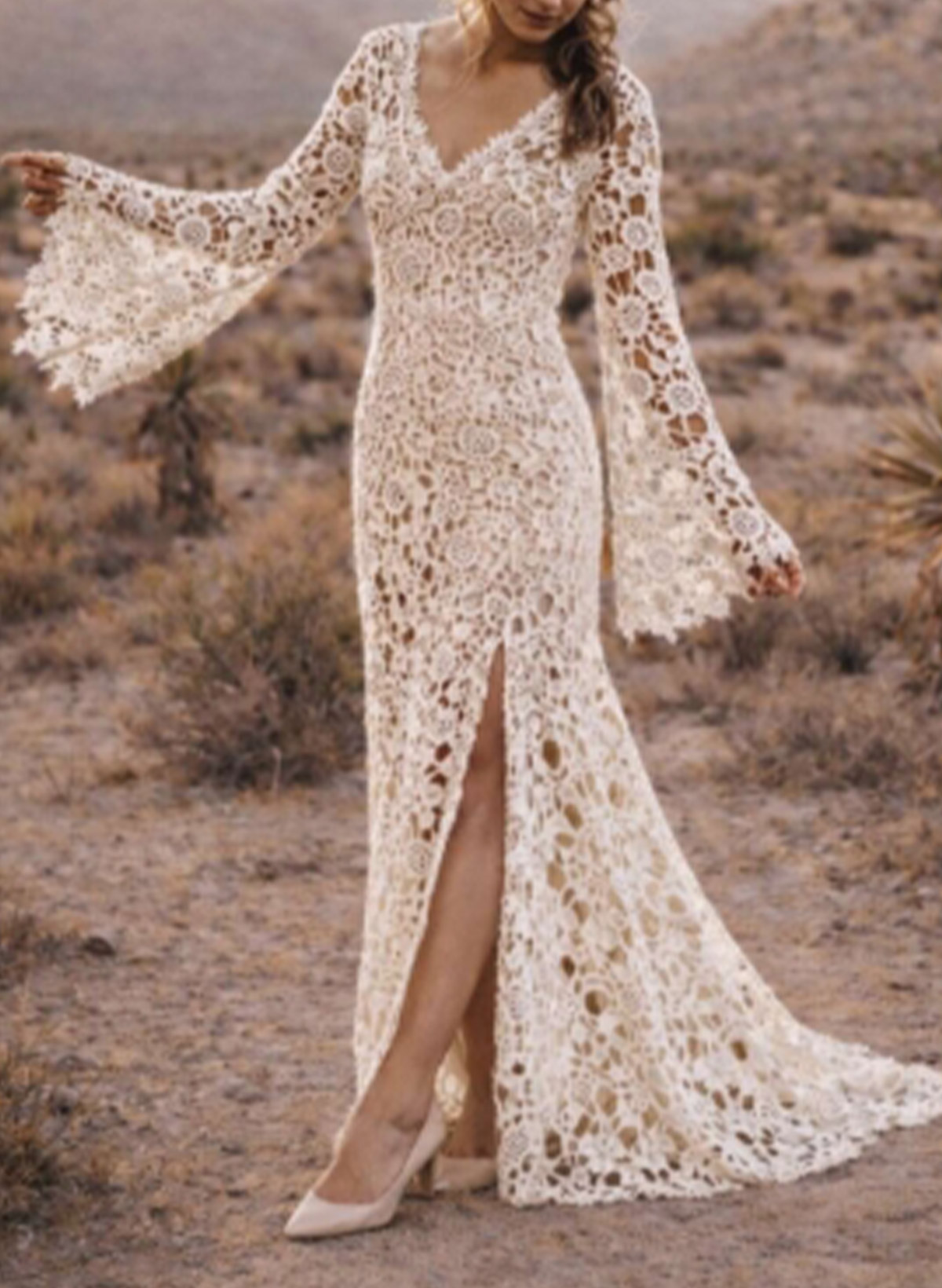 Trumpet/Mermaid V-Neck Long Sleeves Sweep Train Lace Wedding Dresses With Split Front