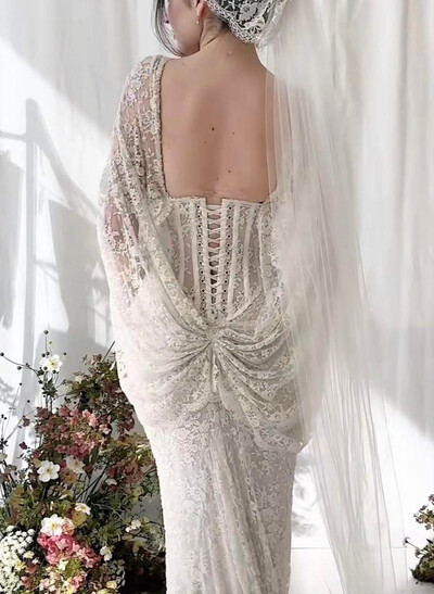 Trumpet/Mermaid V-Neck Long Sleeves Sweep Train Satin/Tulle Wedding Dresses With Lace