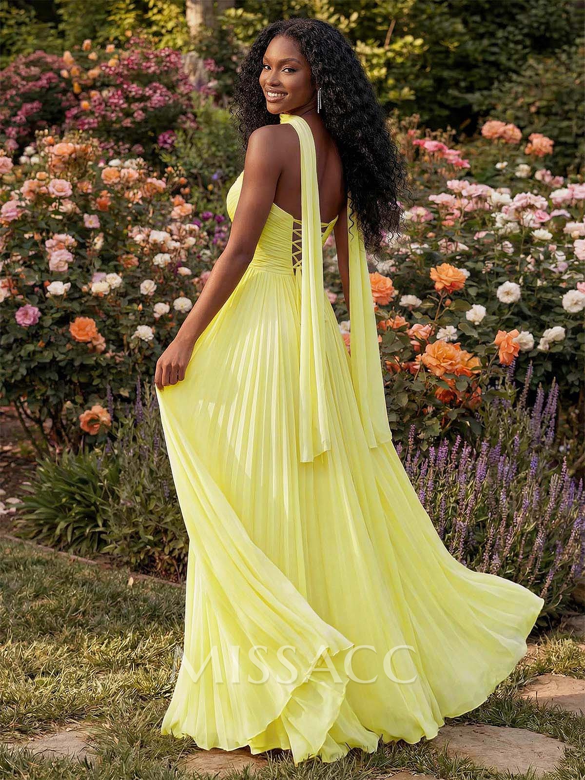 A-Line Strapless Floor-Length Chiffon Bridesmaid Dresses With Pleated/High Split