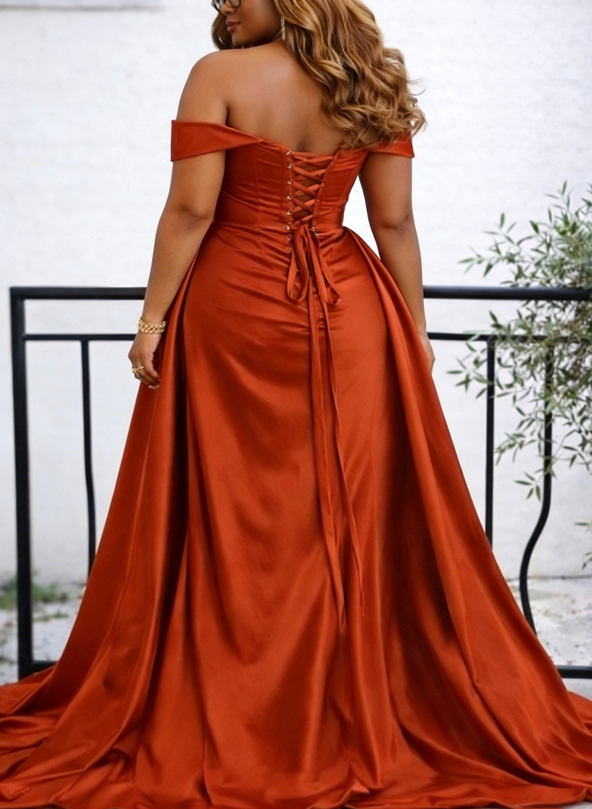 A-Line Off-The-Shoulder Sleeveless Court Train Satin Evening Dresses With High Split