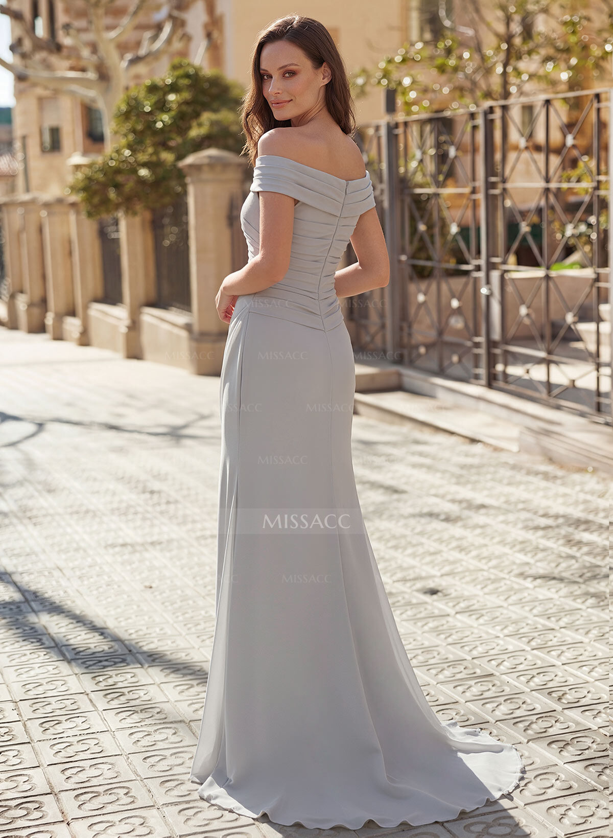 Trumpet/Mermaid Off-The-Shoulder Sweep Train Chiffon Evening Dresses With Pleated/High Split