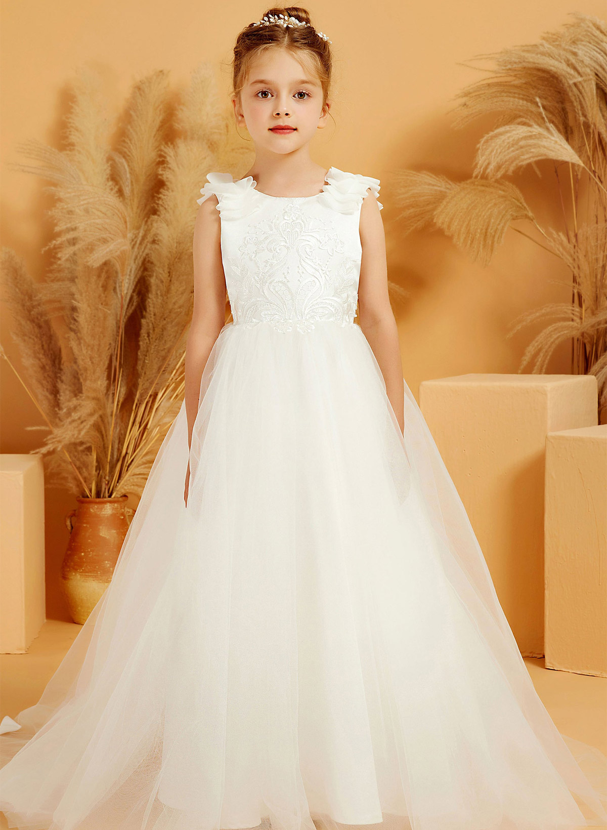A-Line Scoop Neck Sleeveless Sweep Train Satin/Tulle Flower Girl Dresses With Beading/Appliques Lace