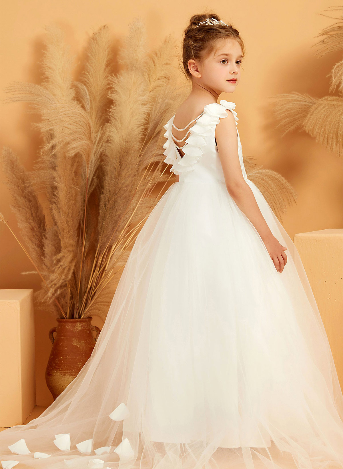 A-Line Scoop Neck Sleeveless Sweep Train Satin/Tulle Flower Girl Dresses With Beading/Appliques Lace