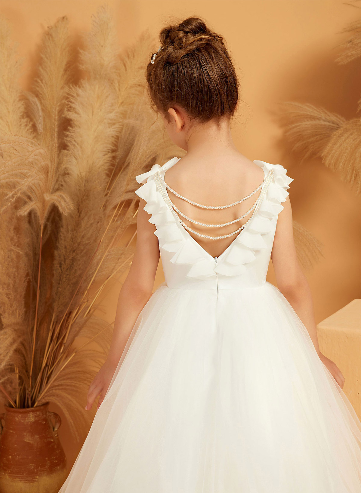 A-Line Scoop Neck Sleeveless Sweep Train Satin/Tulle Flower Girl Dresses With Beading/Appliques Lace