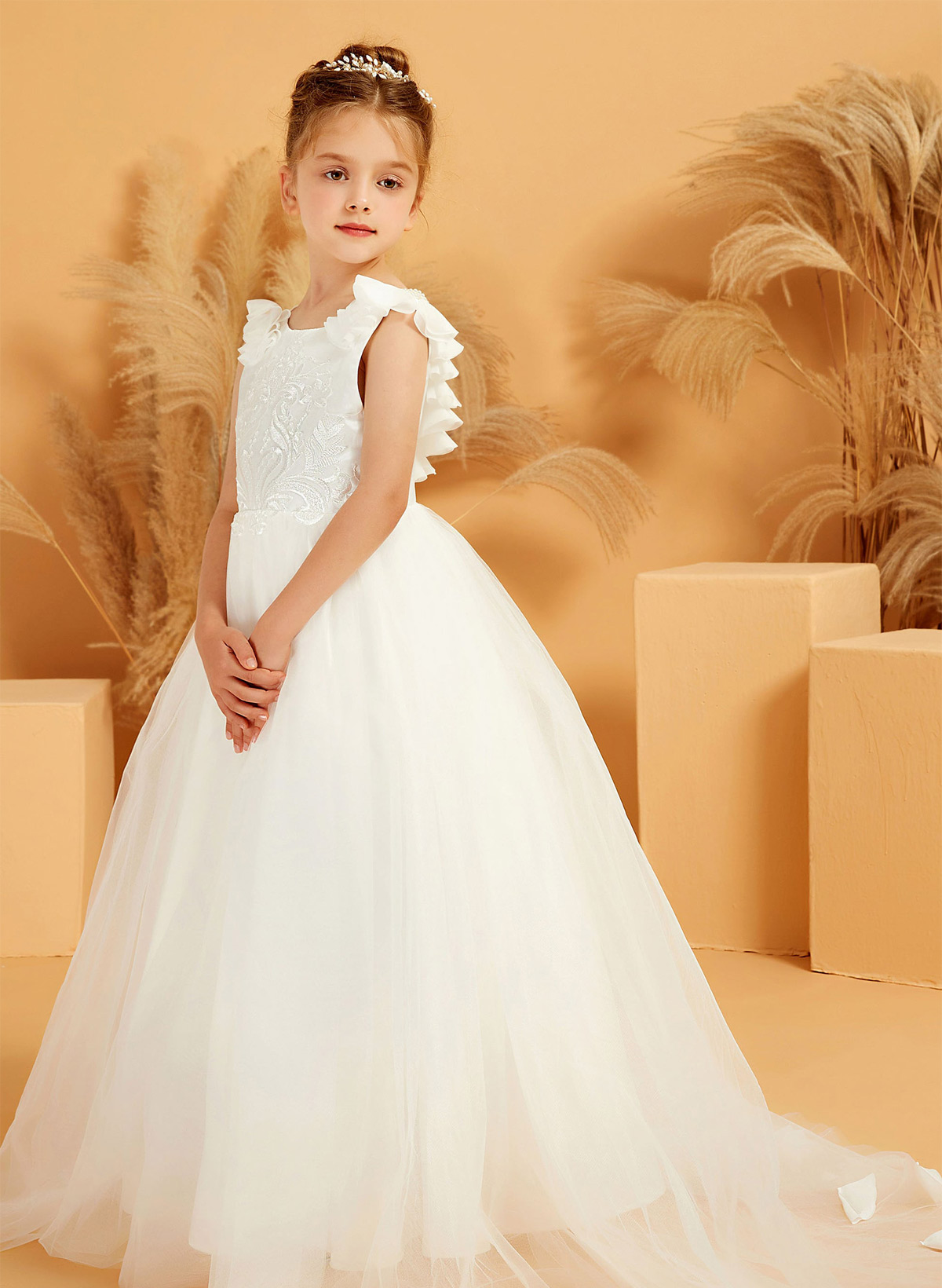 A-Line Scoop Neck Sleeveless Sweep Train Satin/Tulle Flower Girl Dresses With Beading/Appliques Lace