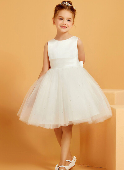 A-Line Scoop Neck Sleeveless Knee-Length Satin/Tulle Flower Girl Dresses With Bow/Beading