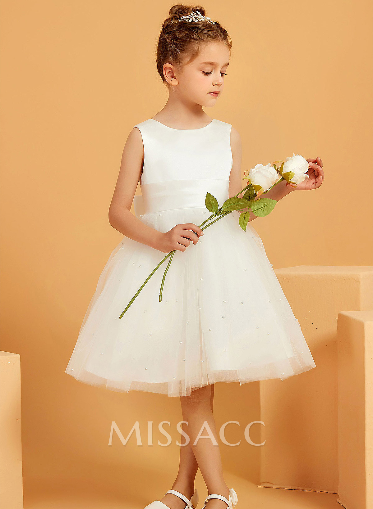 A-Line Scoop Neck Sleeveless Knee-Length Satin/Tulle Flower Girl Dresses With Bow/Beading A-Line Scoop Neck Sleeveless Knee-Length Satin/Tulle Flower Girl Dresses With Bow/Beading