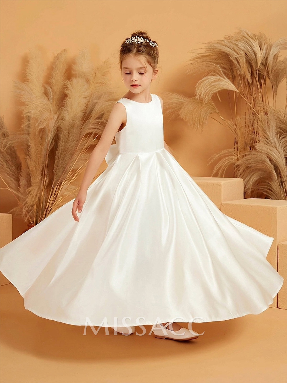 A-Line Scoop Neck Sleeveless Floor-Length Satin Flower Girl Dresses With Bow/Pleated/Appliques Lace A-Line Scoop Neck Sleeveless Floor-Length Satin Flower Girl Dresses With Bow/Pleated/Appliques Lace