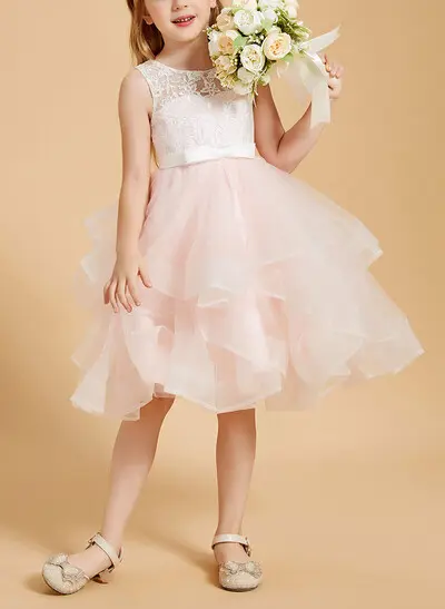 A-Line Scoop Neck Sleeveless Knee-Length Lace/Satin/Tulle Flower Girl Dresses With Bow(s)/Lace