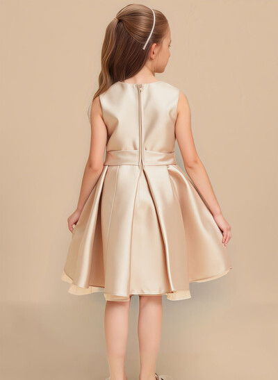A-Line Scoop Neck Sleeveless Knee-Length Satin Flower Girl Dresses With Bow(s)/Rhinestone