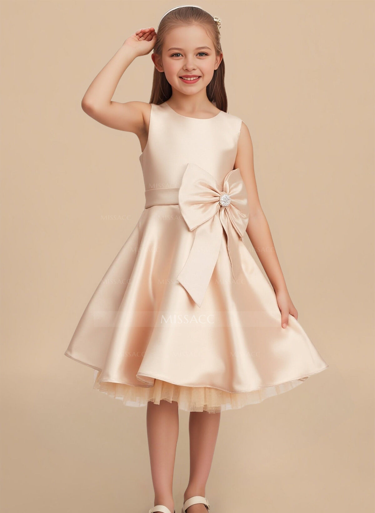 A-Line Scoop Neck Sleeveless Knee-Length Satin Flower Girl Dresses With Bow(s)/Rhinestone
