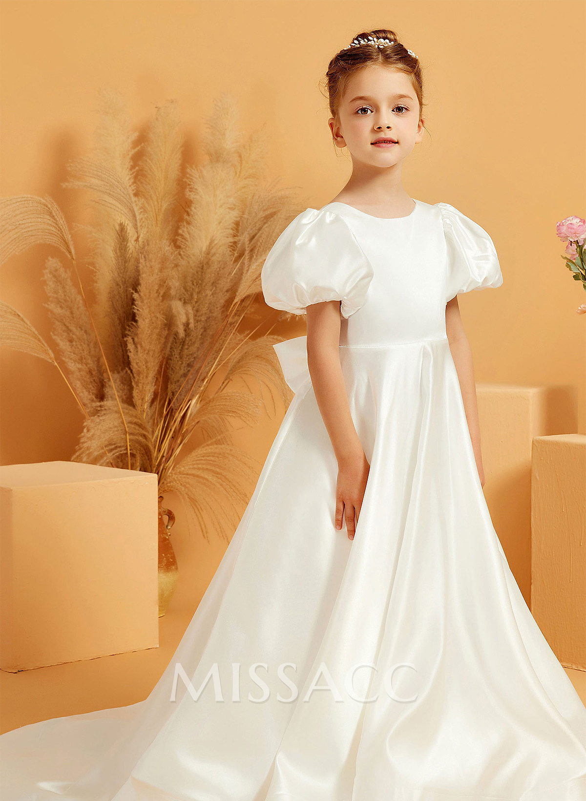 A-Line Scoop Neck Short Sleeves Sweep Train Satin Flower Girl Dresses With Bow(s)