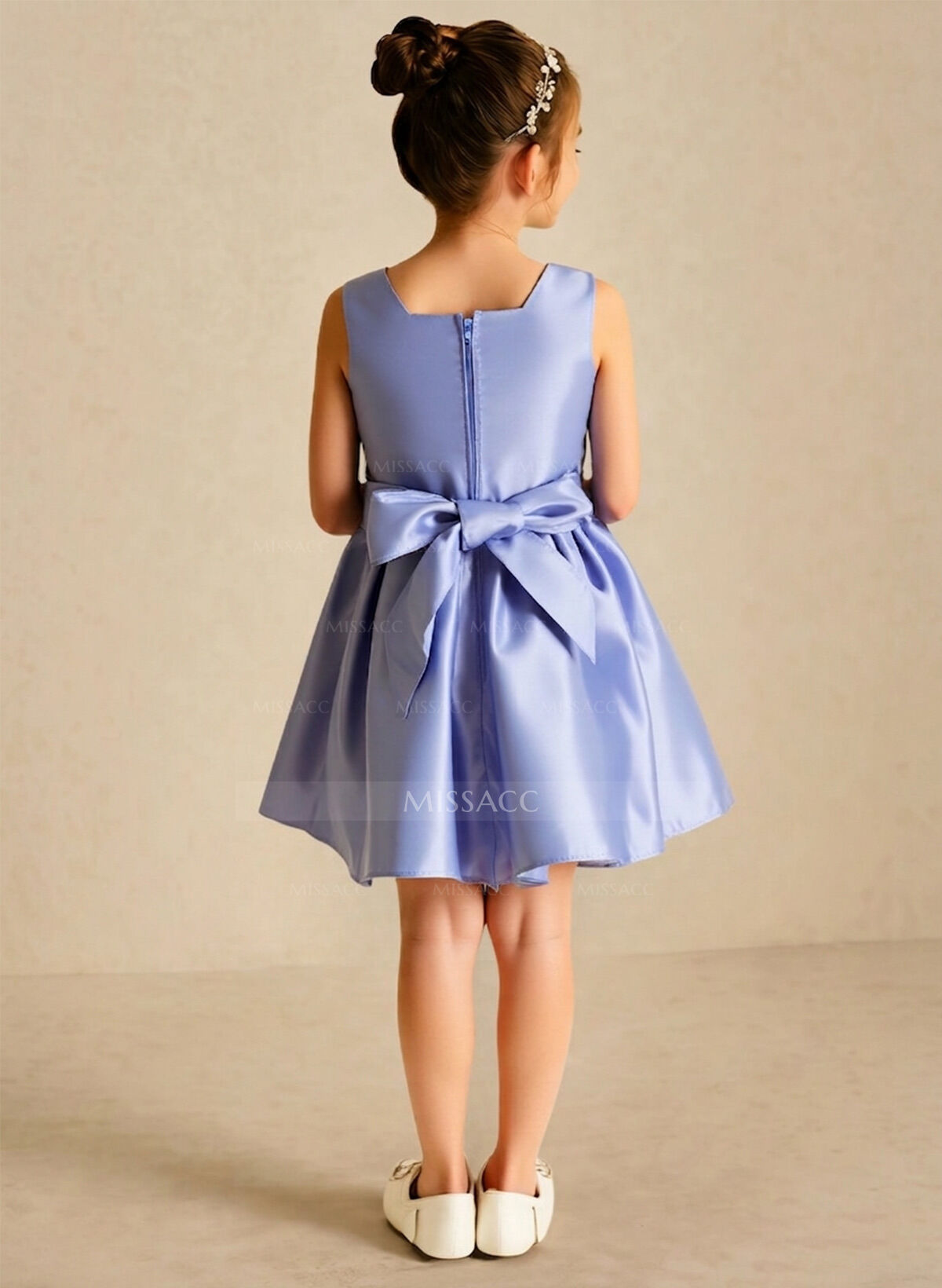 A-Line Square Neckline Sleeveless Knee-Length Satin Flower Girl Dresses With Bow(s)/Pleated