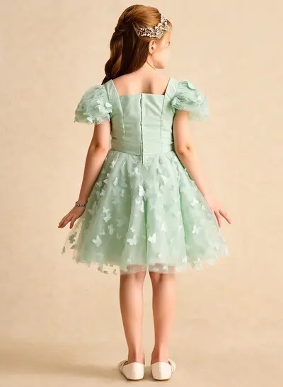 A-Line Square Neck Sleeveless Knee-Length Tulle Flower Girl Dress with Lace Appliqués