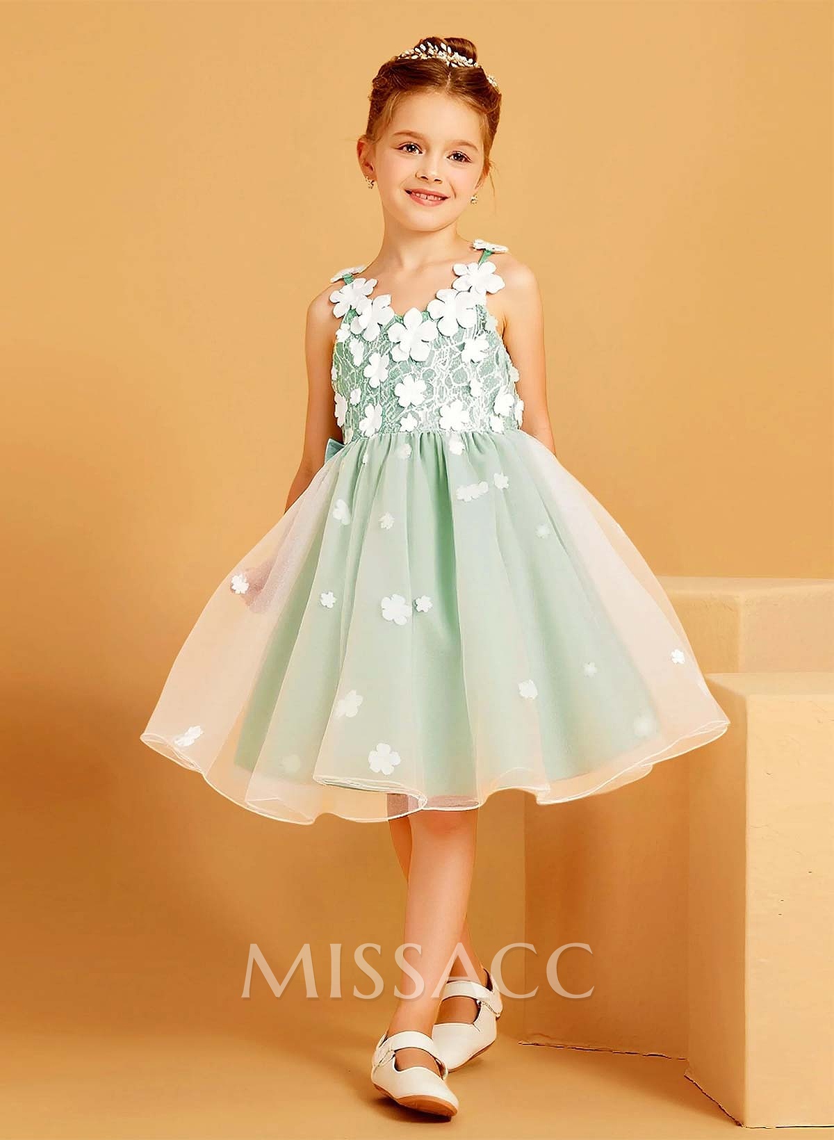 A-Line V-Neck Knee-Length Lace/Tulle Flower Girl Dresses With Bow(s)/Flower(s)
