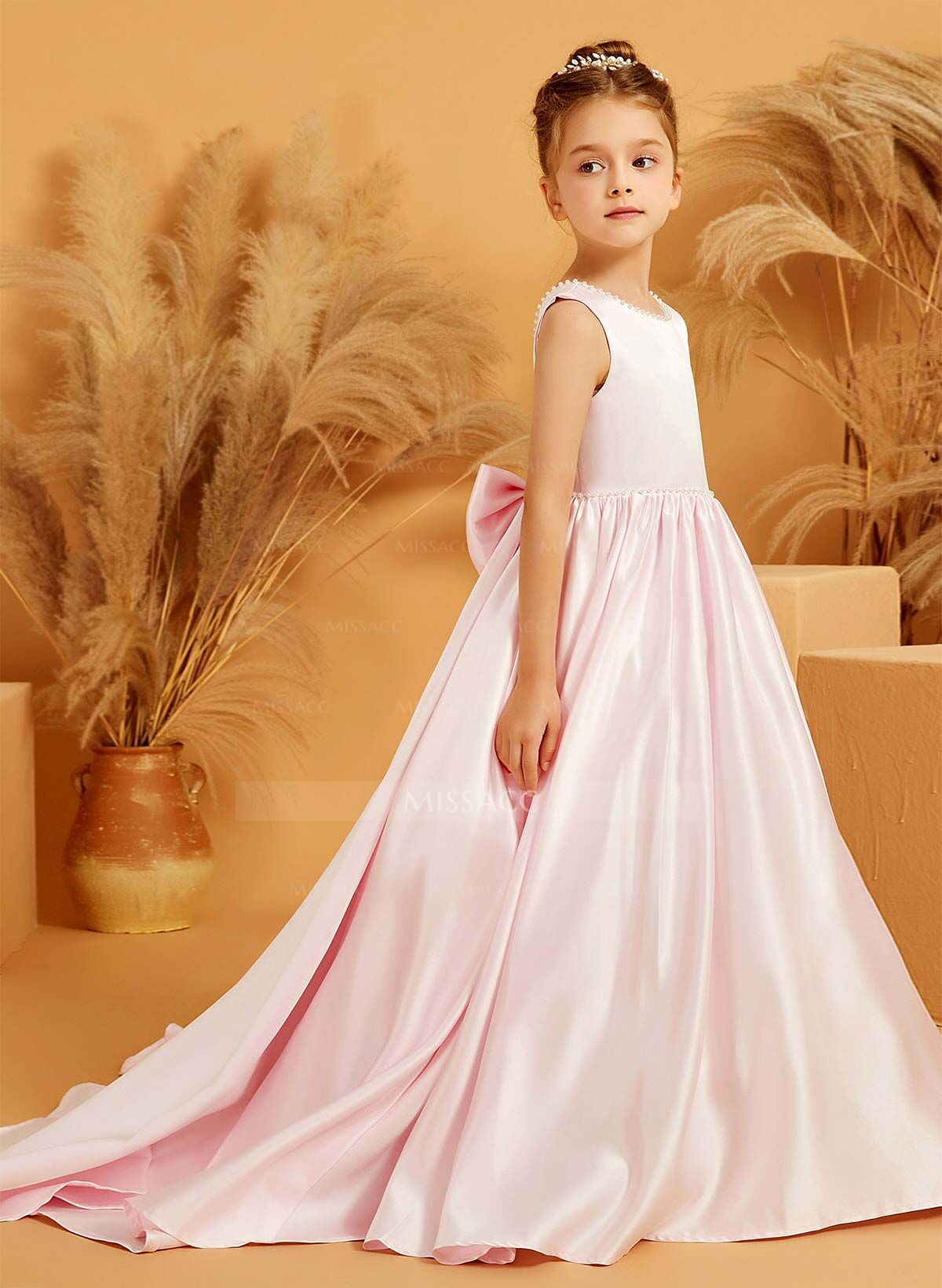 A-Line Scoop Neck Sleeveless Sweep Train Satin Flower Girl Dresses With Bow(s)/Beading