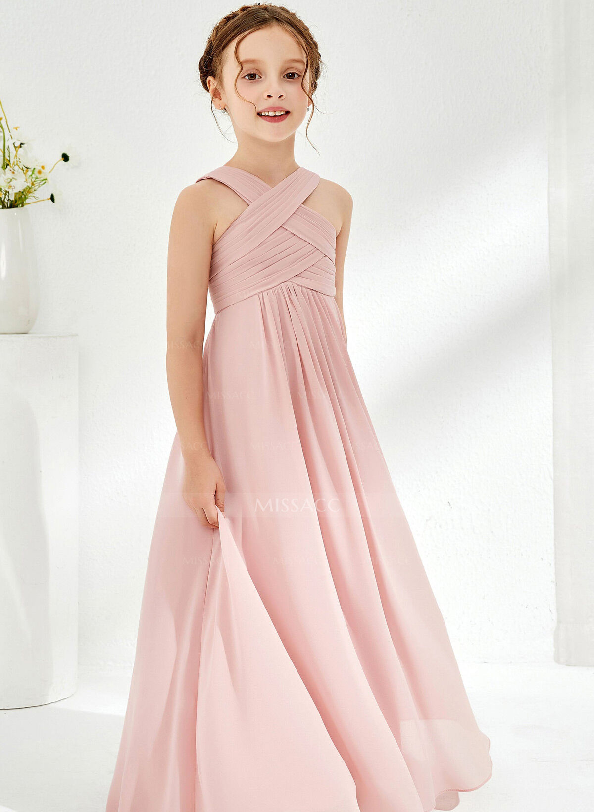 A-Line Halter Sleeveless Floor-Length Chiffon Junior Bridesmaid Dresses With Pleated