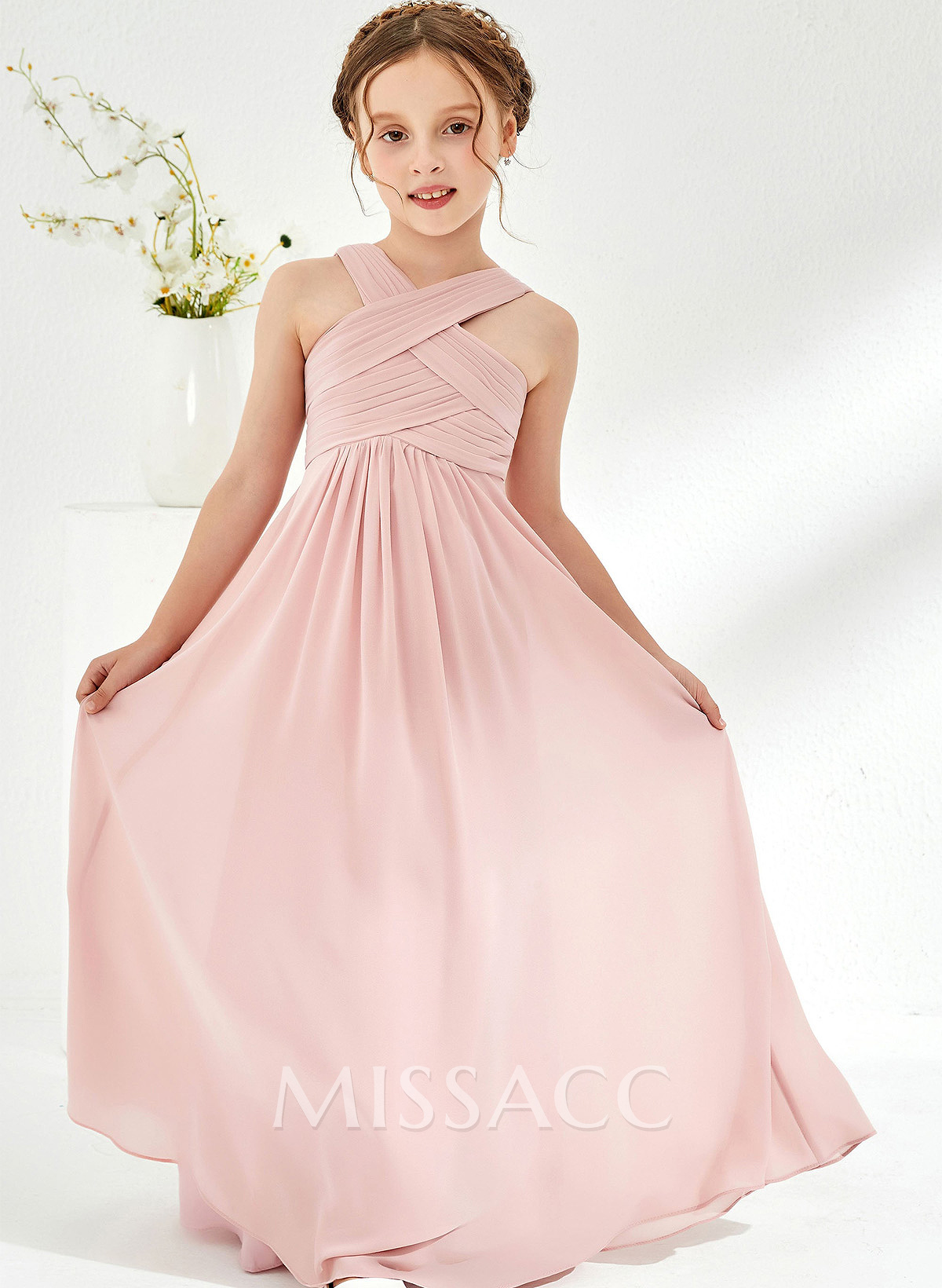 A-Line Halter Sleeveless Floor-Length Chiffon Junior Bridesmaid Dresses With Pleated