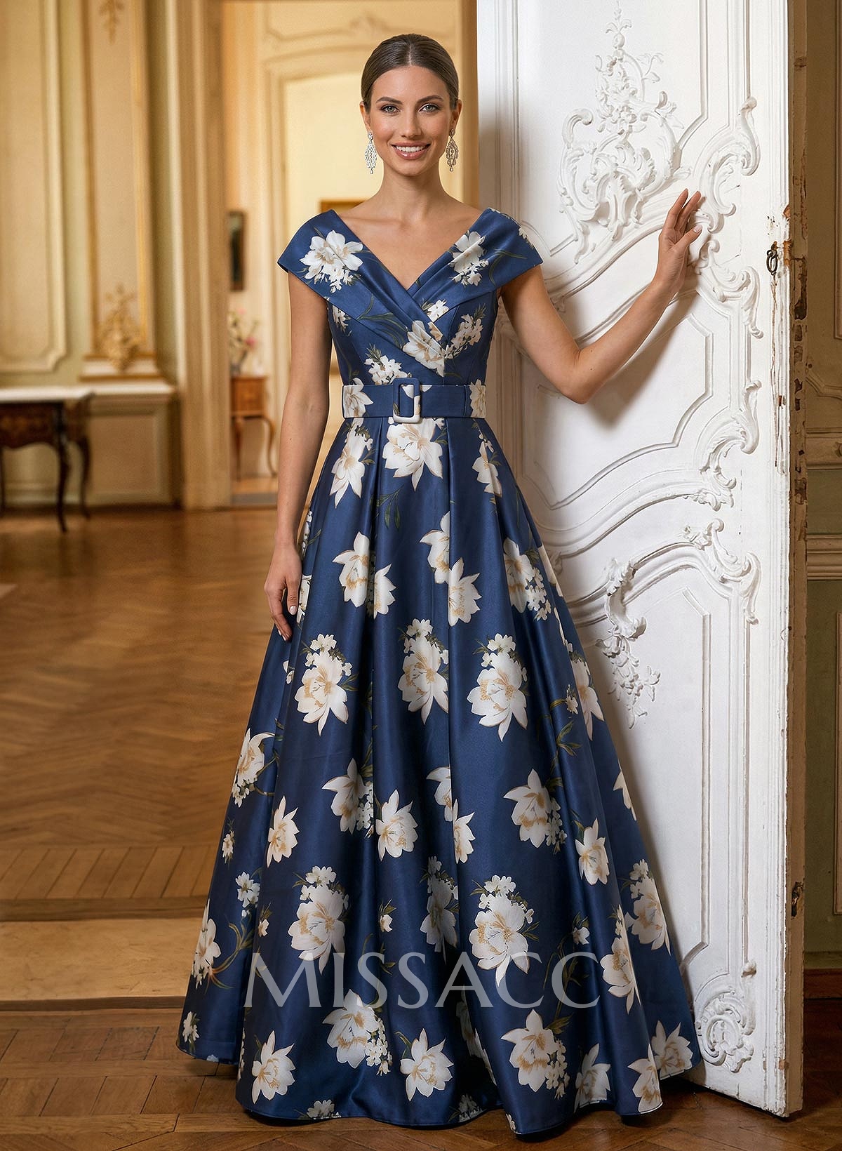 Floor-Length A-Line V-Neck Sleeveless Satin Mother Of The Bride Dresses With Floral-Print/Sash