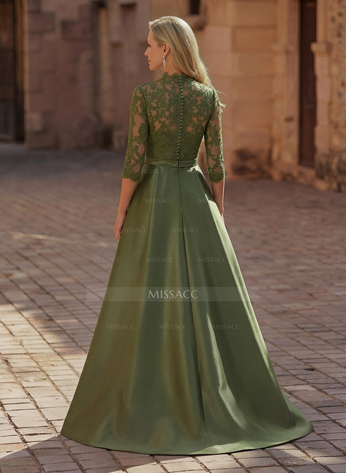 3/4 Sleeves A-Line V-Neck Sweep Train Satin Mother Of The Bride Dresses With Bow(s)/Appliques Lace