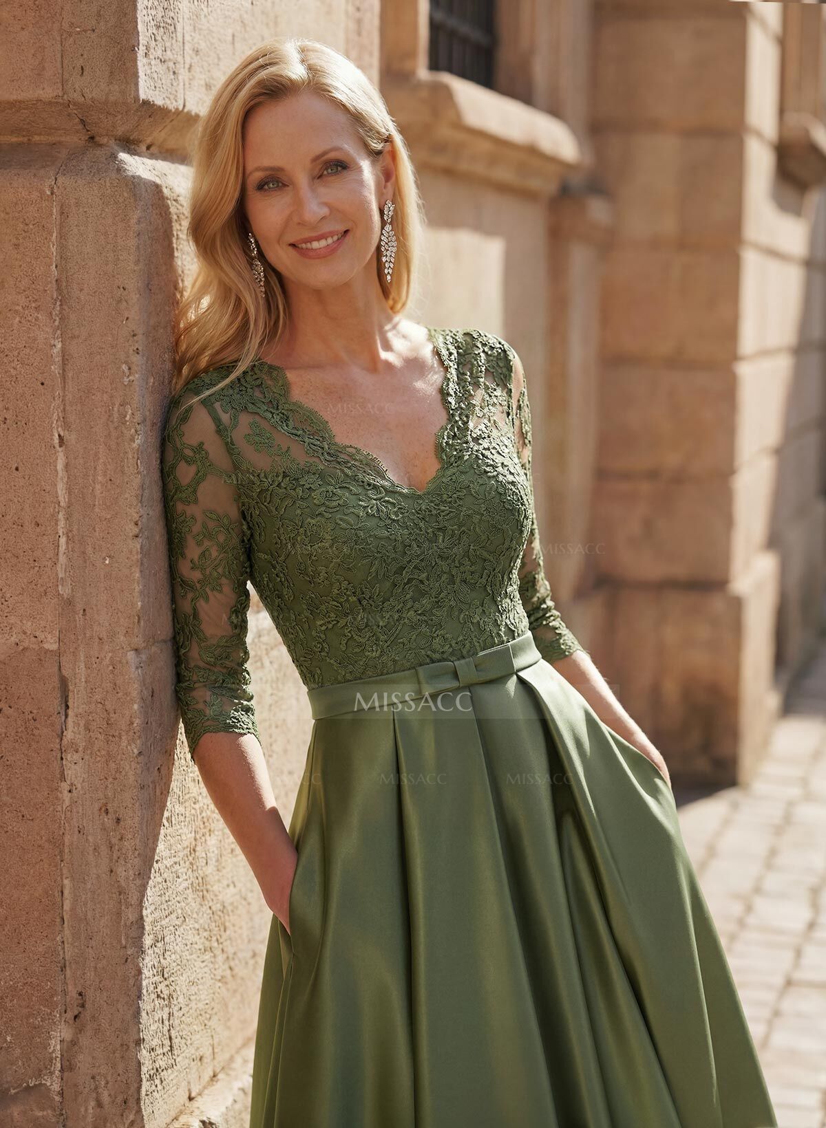 3/4 Sleeves A-Line V-Neck Sweep Train Satin Mother Of The Bride Dresses With Bow(s)/Appliques Lace